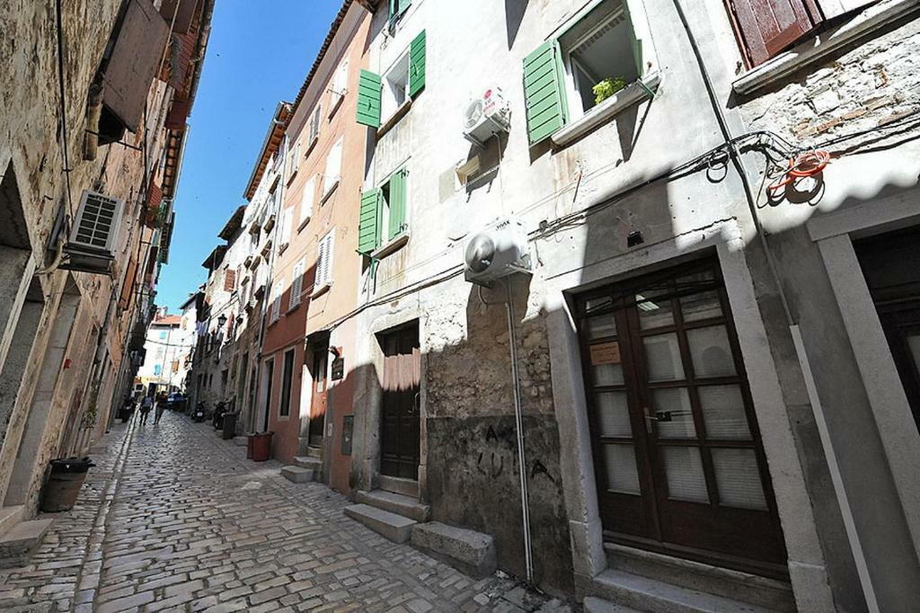 La Casa Di Lola Apartment